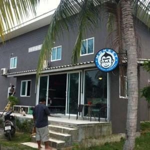 Monkey Samui Hostel0