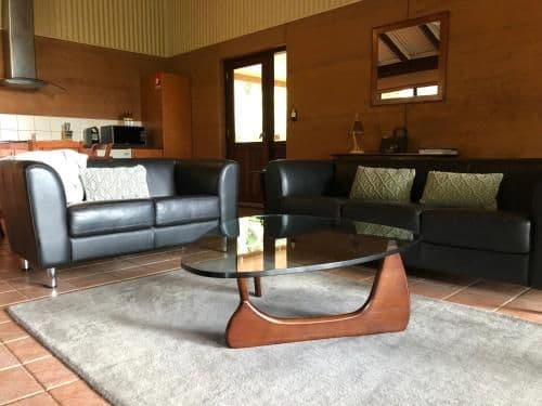 Nelson One-Bedroom Chalet with Spa Bath