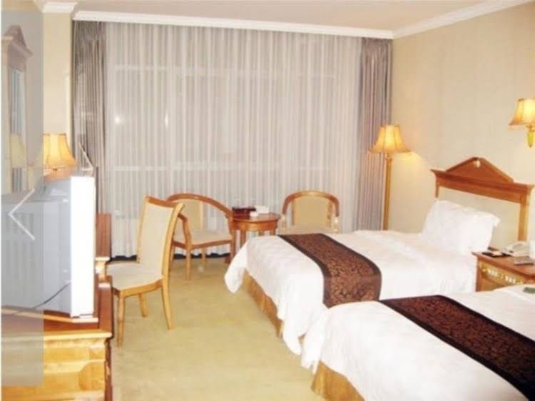 จิเชงโฮเต็ลลองแกงบรานซ์ (Jisheng Hotel Longgang Branch)2