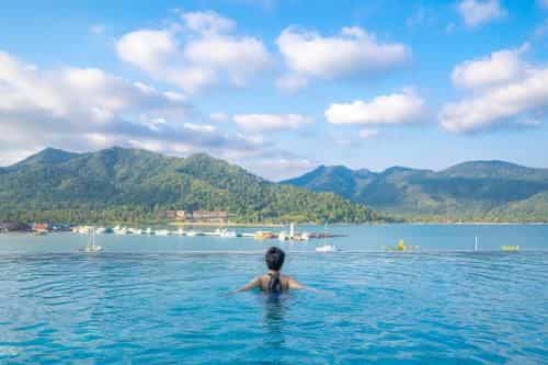 ภูวาริน รีสอร์ท ภูวาริน รีสอร์ท