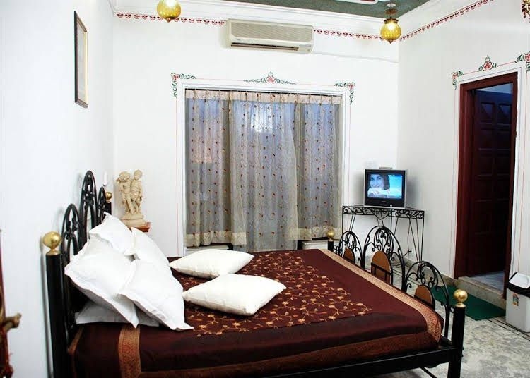 Baba Palace2