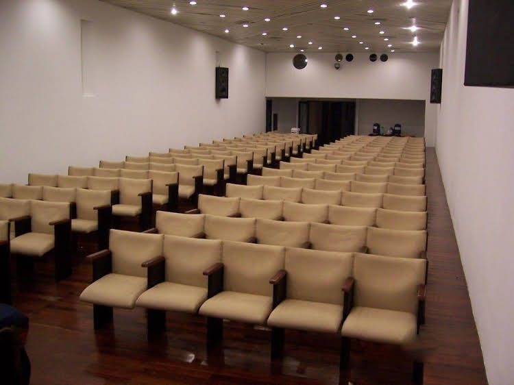 Adrazi Internacional0