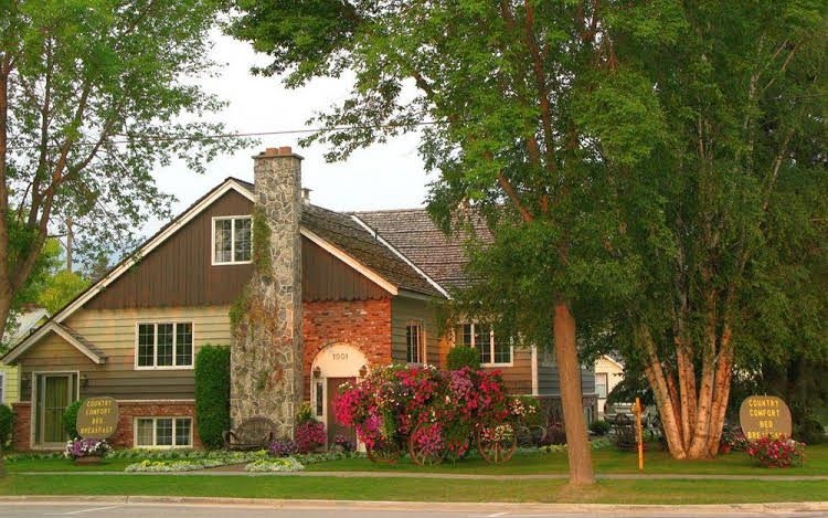 Country Comfort Bed and Breakfast2