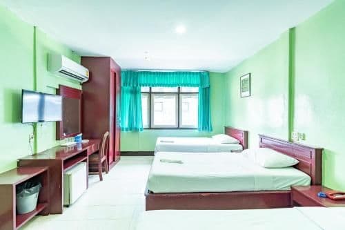 Triple Room