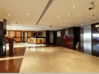 London Crown 1 Bur Dubai0