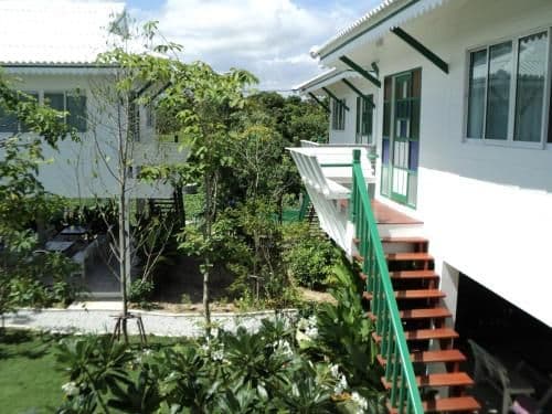 One-Bedroom Bungalow