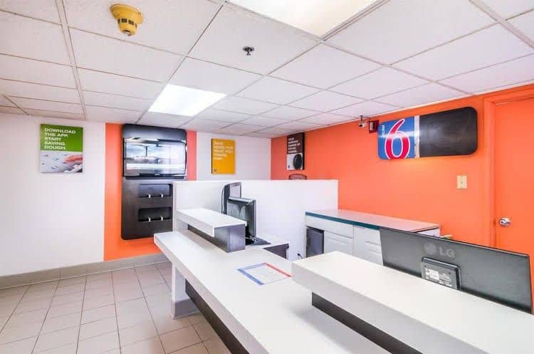 Motel 6 Lansing Motel 6 Lansing