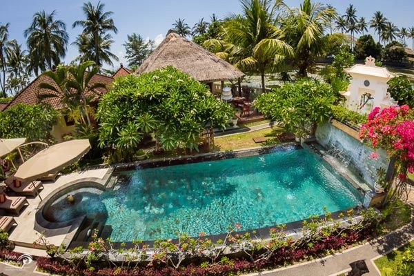 โรงแรมรามาชินตาแคนดิดาซา (Rama Shinta Hotel Candidasa)1