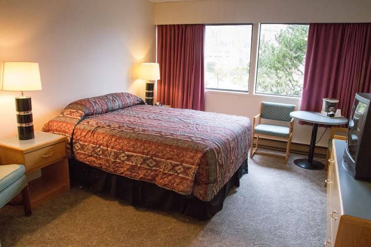 Providence Place Inn3