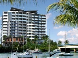 Oaks Gateway Suites0
