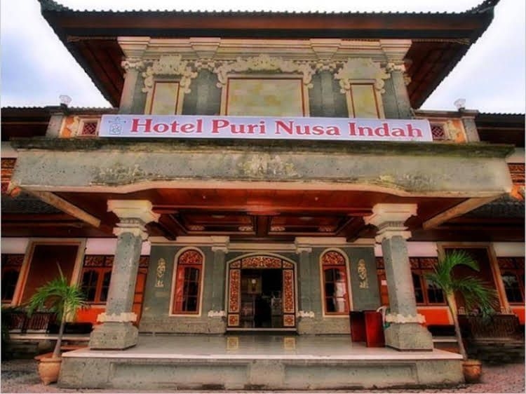 โรงแรมปูริ นุสา อินดาห์ (Hotel Puri Nusa Indah)2