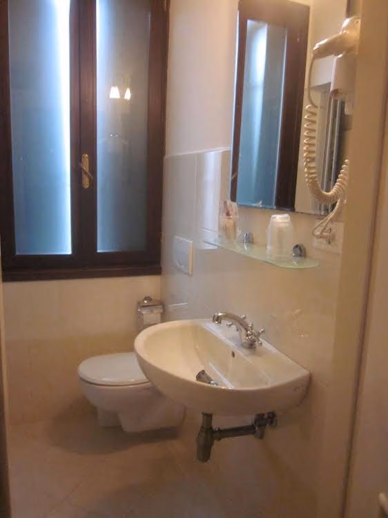 Albergo ai Tolentini0
