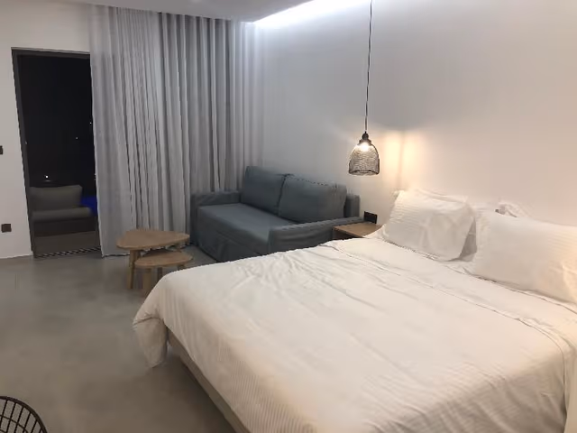 JUNIOR SUITE WITH PRIVATE POOL