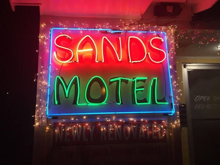 Sands Motel0