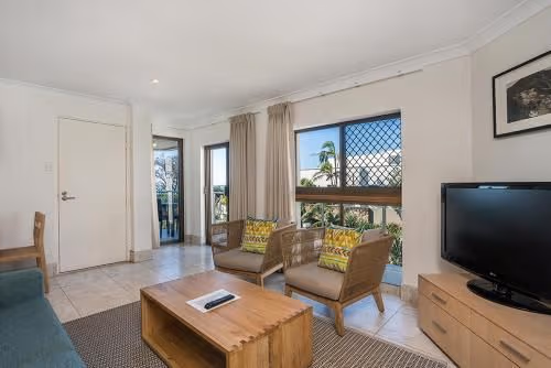 Deluxe Two-Bedroom Apartment with Ocean View