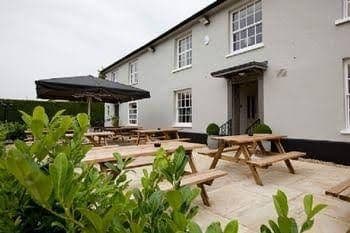 The Hawk Inn The Hawk Inn