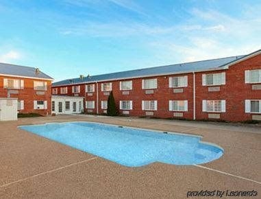 Howard Johnson Columbia2