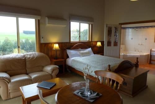 Suite with Spa Bath