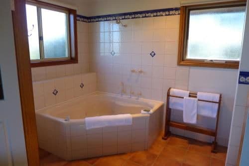 Suite with Spa Bath