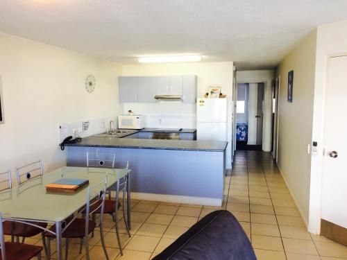 Coral Sea Apartments1