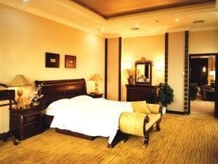 Wealth Hotel (Airport)0