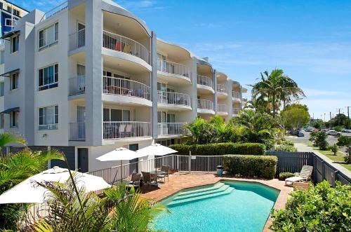 The Beach Houses0