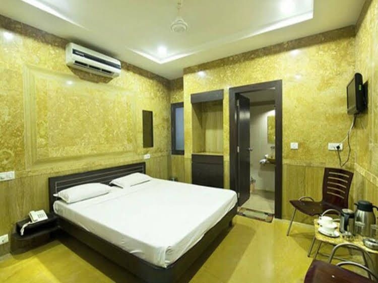 Hotel Shanti Residency3