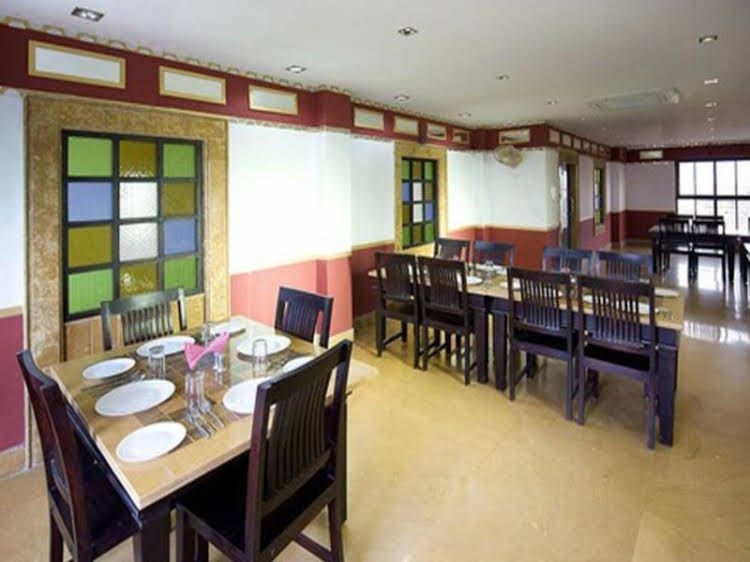 Hotel Shanti Residency0