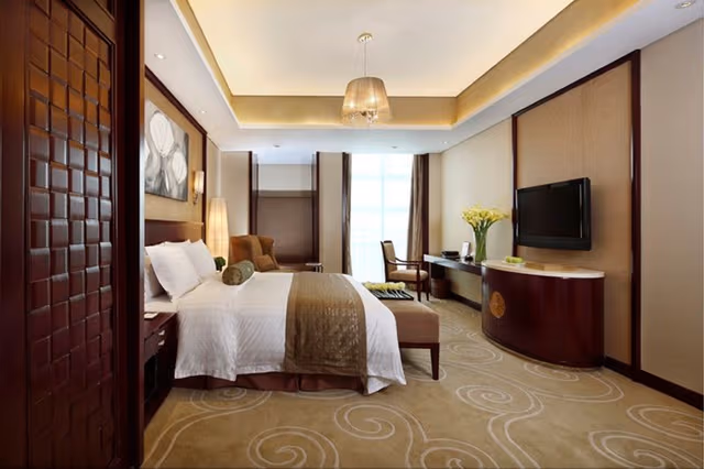 SUITE EXECUTIVE