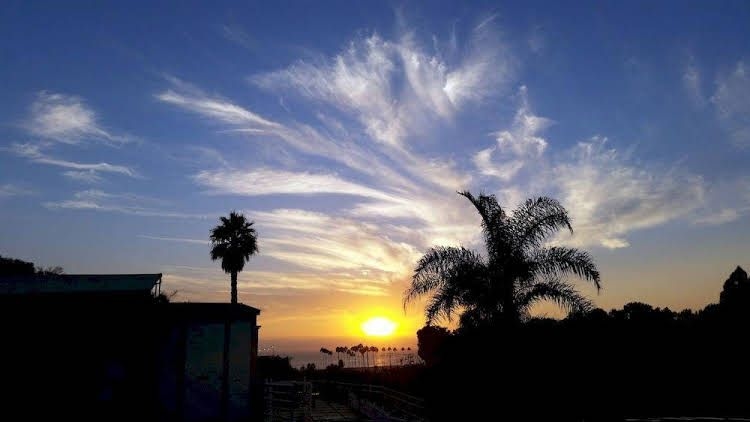 Malibu Country Inn2