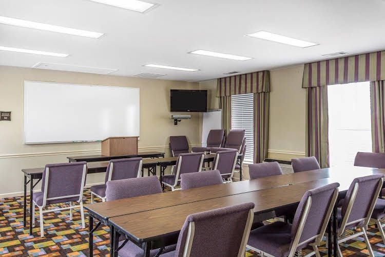 Quality Inn - Crossville1