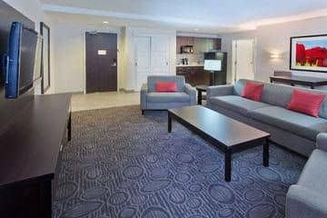 Holiday Inn Hotel & Suites Red Deer Holiday Inn Hotel & Suites Red Deer