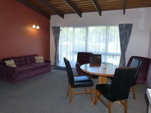One-Bedroom Apartment Downstairs