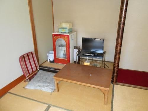 Japanese-Style Room with Shared Bathroom