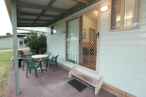 Standard Cottage with Shared Bathroom