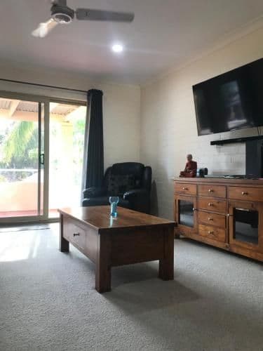 One-Bedroom Apartment with Balcony