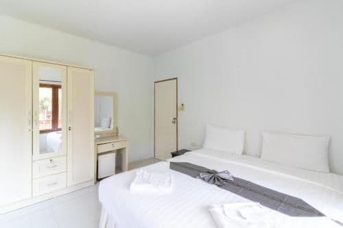 One Bedroom Bungalow