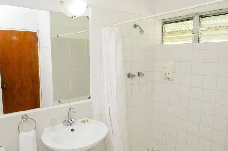 Anchorage Hotel, Whale Watch & Dive Center0