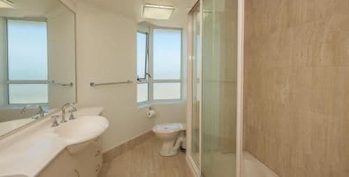 One-Bedroom Apartment with Ocean View