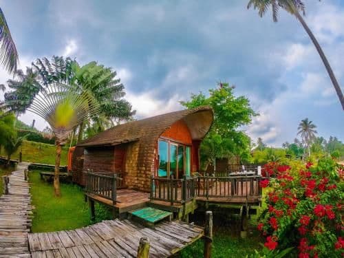 Bungalow - Beach Front