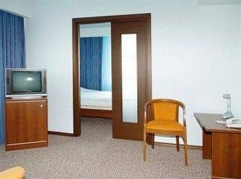 Hotel Nadezhda Hotel Nadezhda