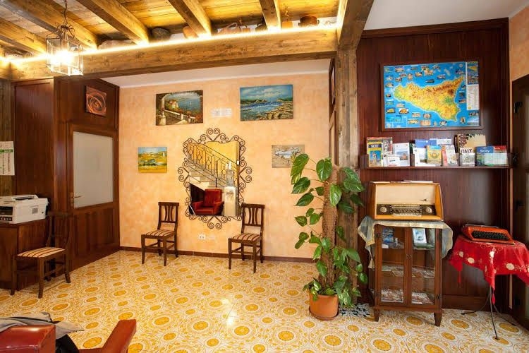 คูเนเซียส บี&บี (Kunesias B&B)0