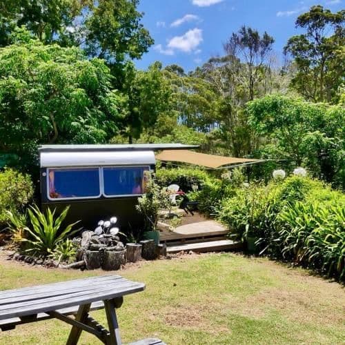 Classic Caravan with Shared Bathroom