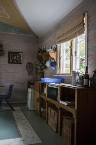 Bungalow with Shared Bathroom