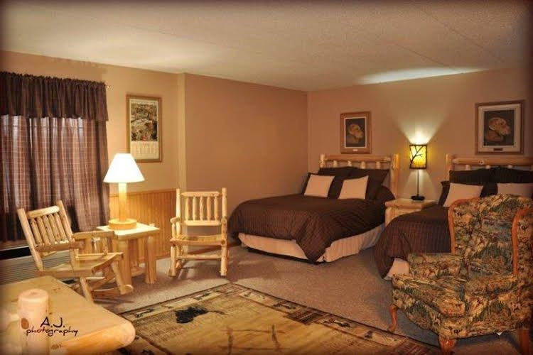 Gladstone Inn and Suites4