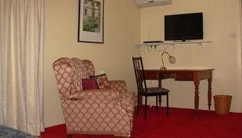 Bathurst Heights B&B3