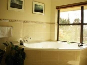 Bathurst Heights B&B1