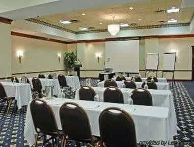 Magnuson Grand Hotel