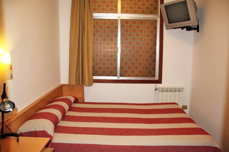 Hostal Carbonara0