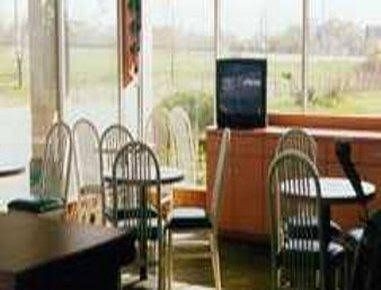 Royal Inn2